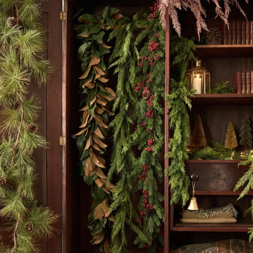 Faux Pine‎ Berry Garland
